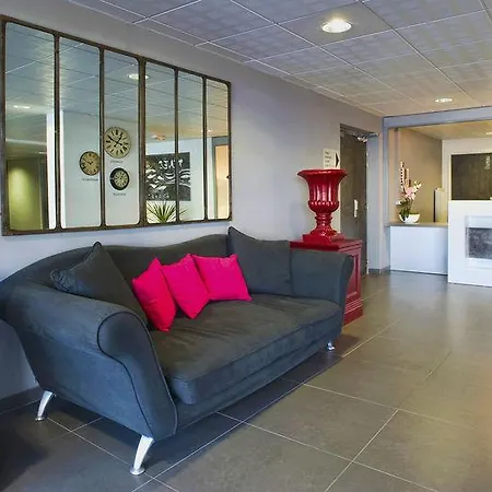 Aparthotel Teneo Bordeaux - Aeroport 2*