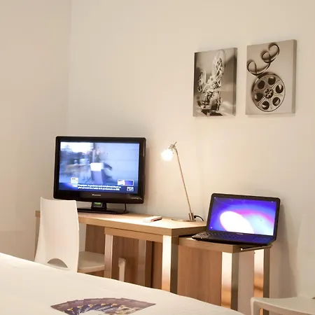Апарт-готель Teneo Bordeaux - Aeroport 2*