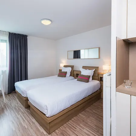 Aparthotel Teneo Bordeaux - Aeroport