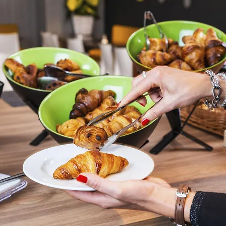 Teneo Bordeaux - Aeroport 2*