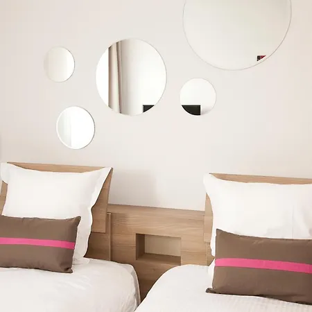 Teneo Bordeaux - Aeroport Aparthotel Mérignac