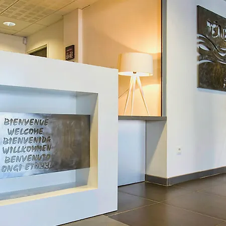 Hotel apartamentowy Teneo Bordeaux - Aeroport