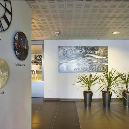 Teneo Bordeaux - Aeroport מלון דירות