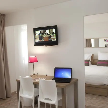 Teneo Bordeaux - Aeroport 2*