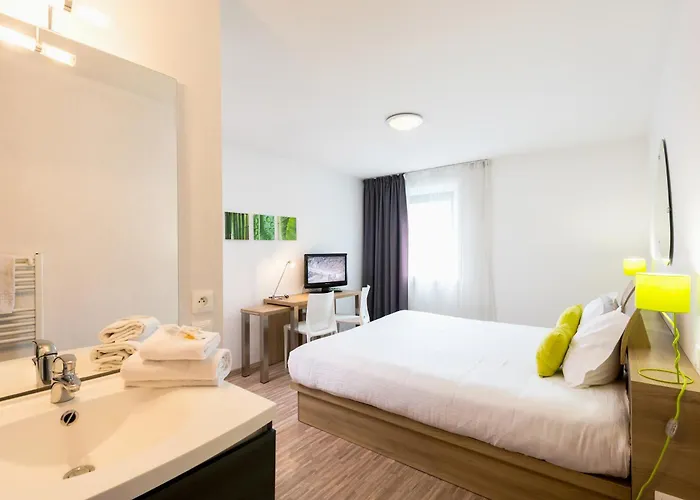 Teneo Bordeaux - Aeroport Apart-hotel Mérignac