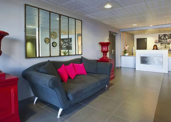 Teneo Bordeaux - Aeroport 2*