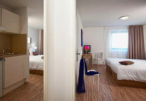 Teneo Bordeaux - Aeroport 2* Mérignac