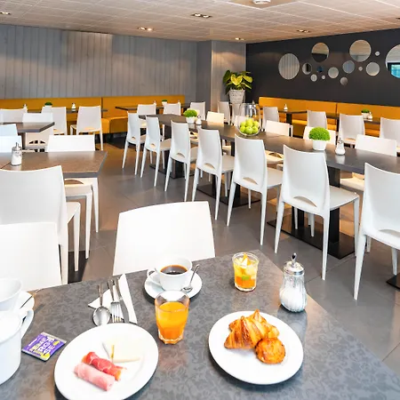 波尔多梅里尼亚克特内奥公寓式酒店 公寓式酒店